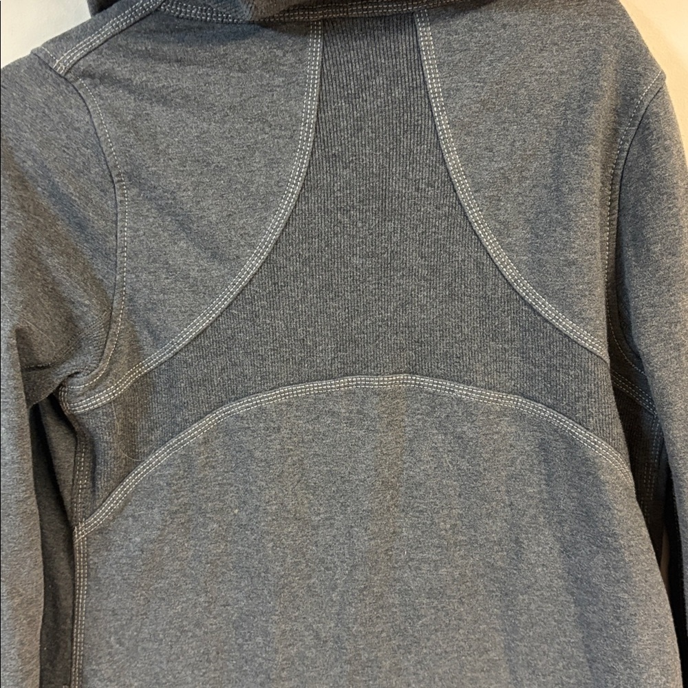 LULULEMON Awareness Wrap hoodie jacket gray coral dip dye lining Size 10 - Picture 4 of 8